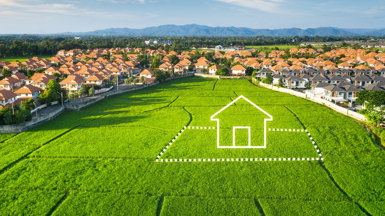 Empty lot for home building