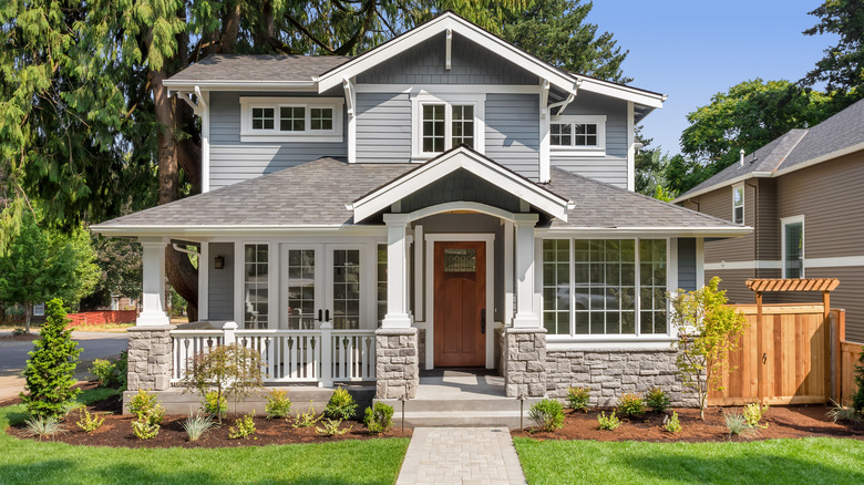 Exterior of Craftsman home