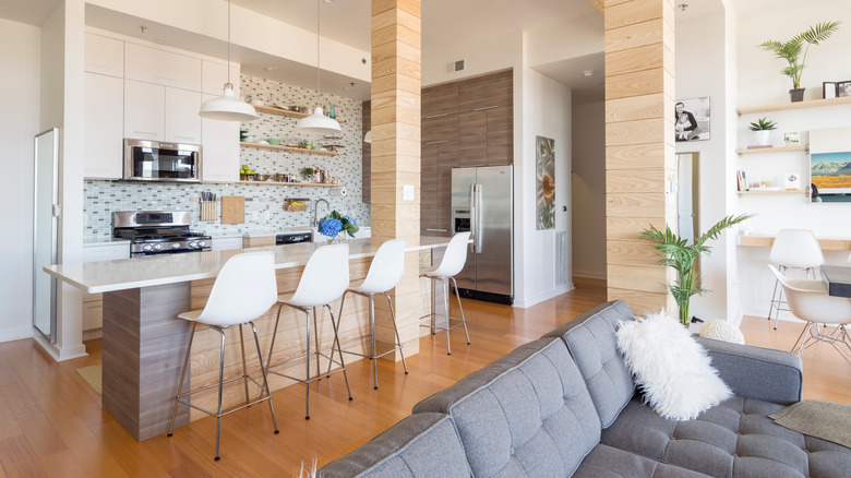 Mid-century modern kitchen