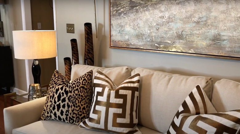 Animal print decor