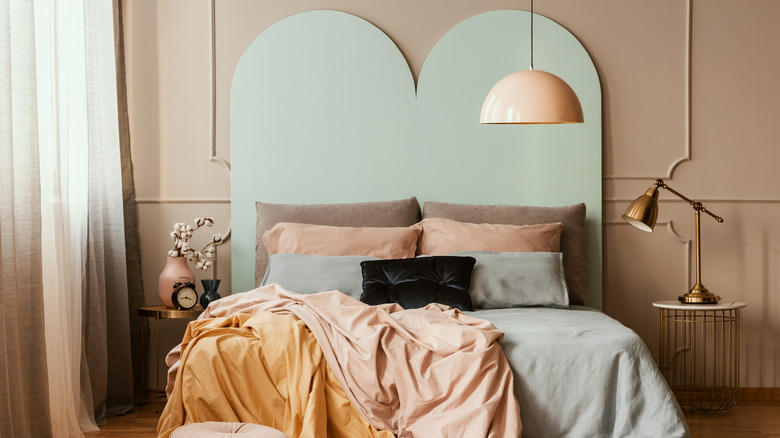 Pastel bedroom set up