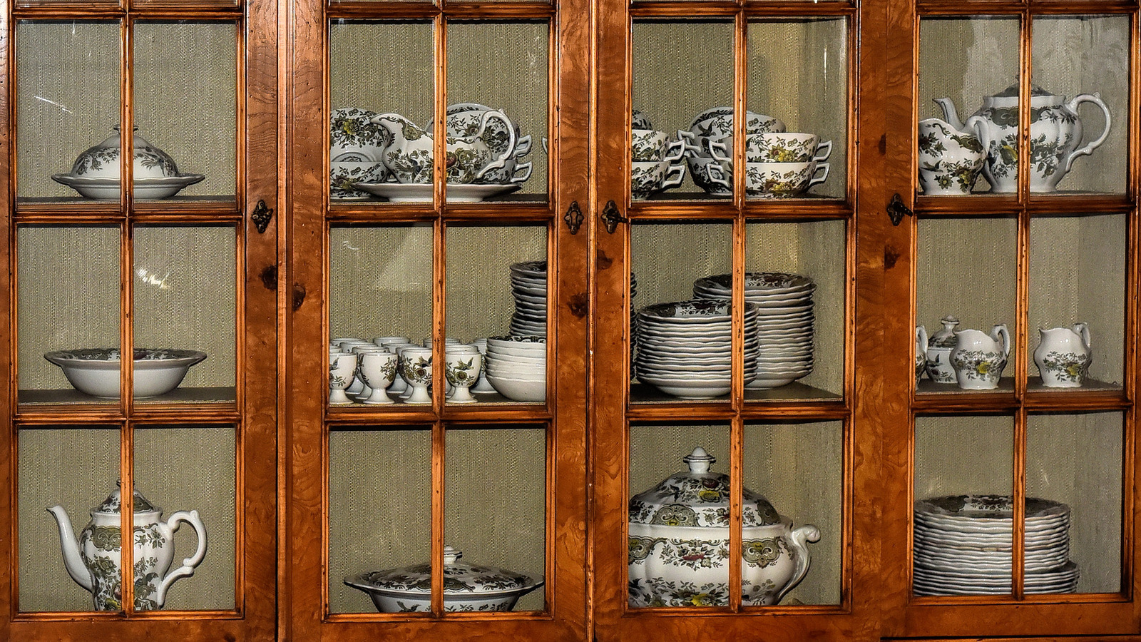 Are China Cabinets Outdated 