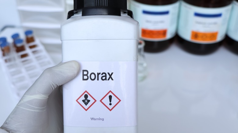 Borax in a white bottle