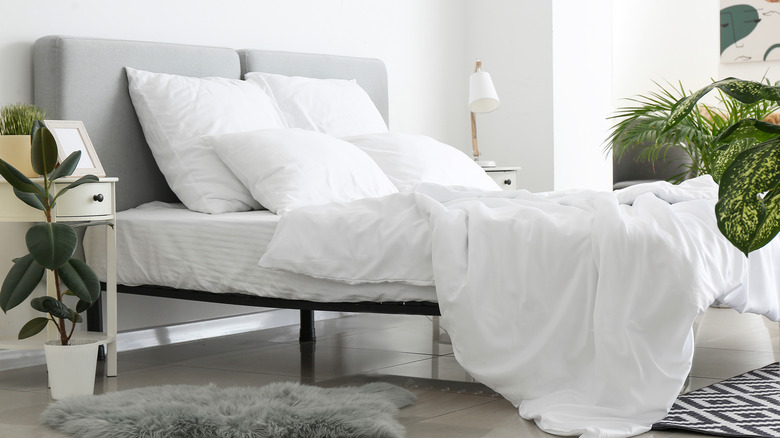 Bed with white bedding