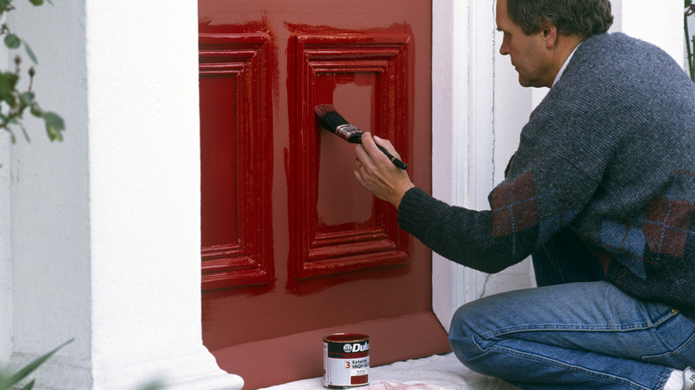 painting front door red