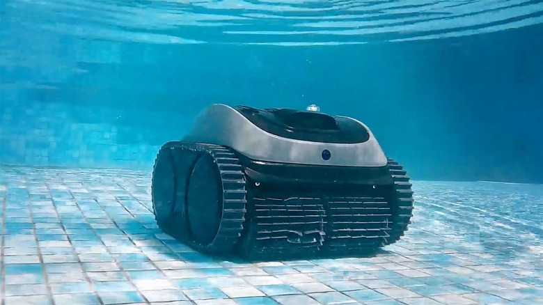 cordless robotic cleaner in pool