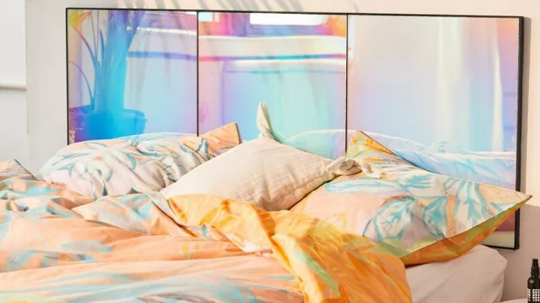 Iridescent mirrored headboard