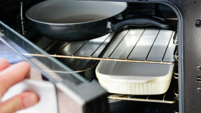 empty baking dishes in oven