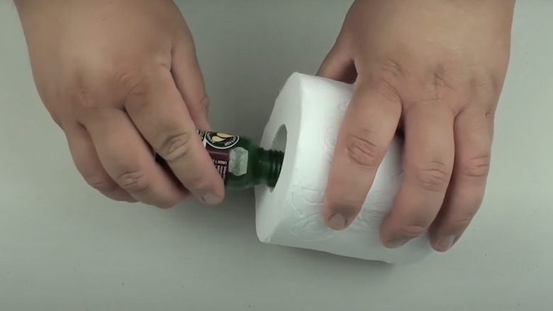 adding essential oils to toilet paper