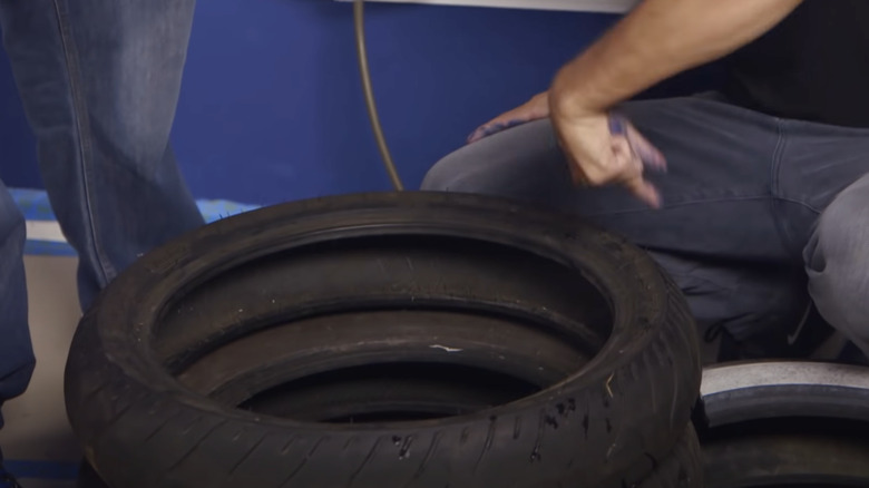 dirty rubber tires DIY