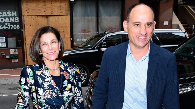 david visentin walking with hilary farr