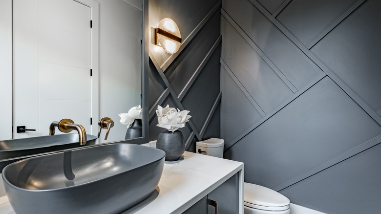 dark grey bathroom