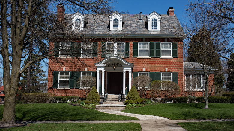 red and white colonial home