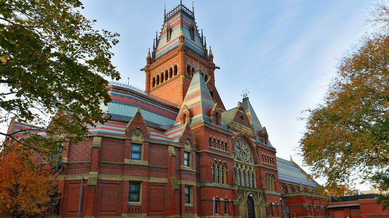 Harvard University building 