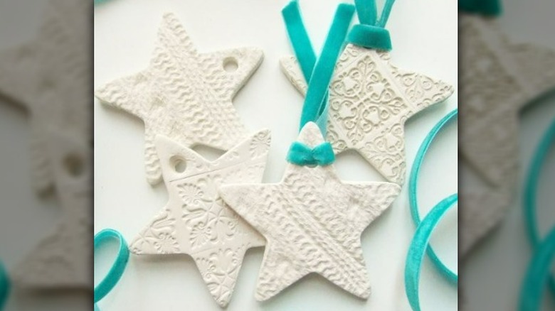 White clay stars