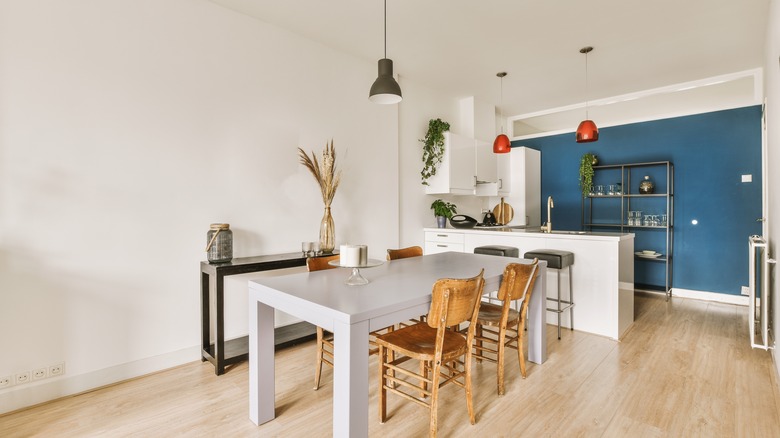 blue accent wall in kitchen