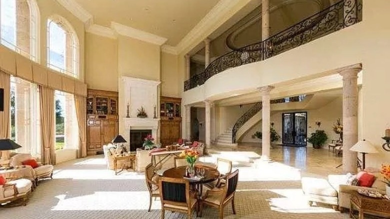 Britney Spears' foyer