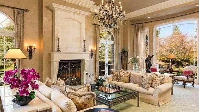 Britney Spears' living room