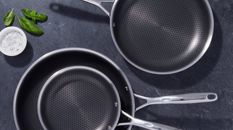 three-piece skillet set