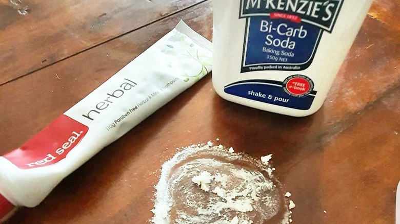 Toothpaste and baking soda combination