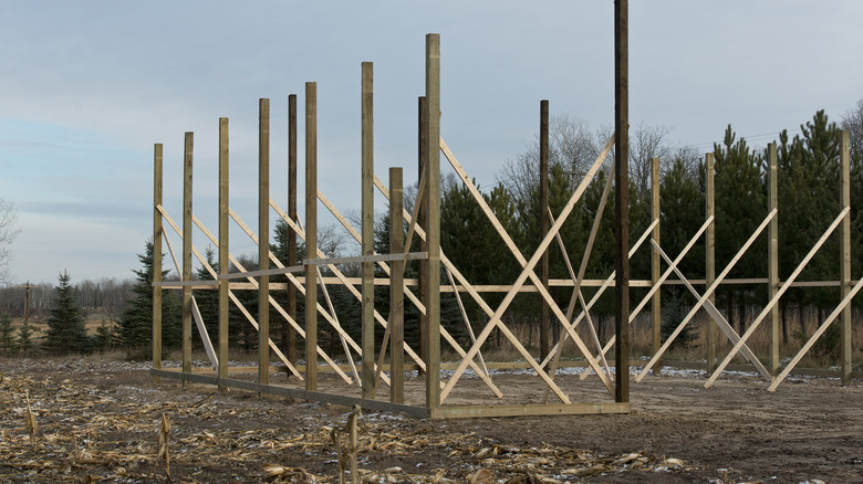 Pole barn under construction