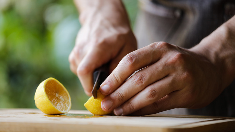 Cutting up lemon