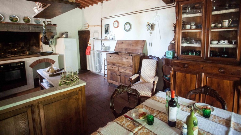 A Tuscan farmhouse kitchen