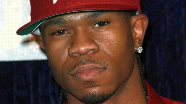 Chamillionaire wearing red