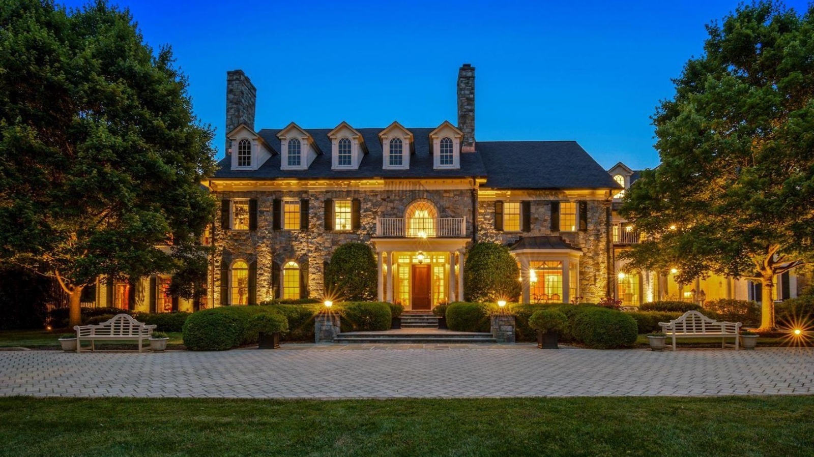 Check Out This 9 Million Maryland Mansion That Features An Oval Office