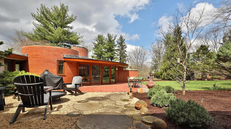 patio and backyard of house