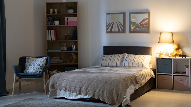 Light on nightstand in bedroom