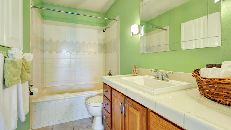 Retro remodel in bungalow bathroom 