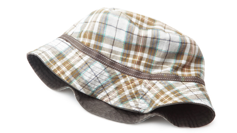 Plaid bucket hat