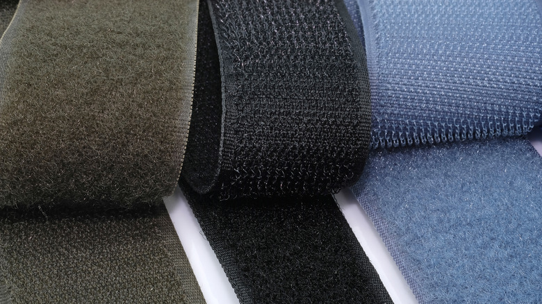 multiple different strips of velcro