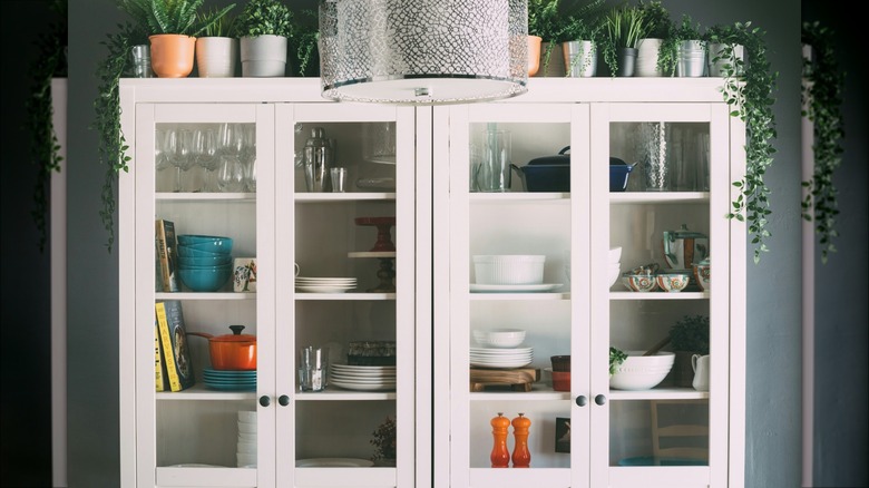 China cupboard cabinets