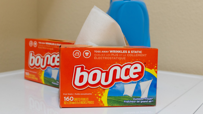 bounce dryer sheets on washer