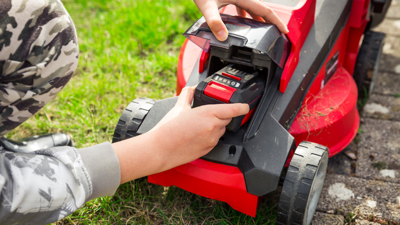 Battery change for rechargeable mower