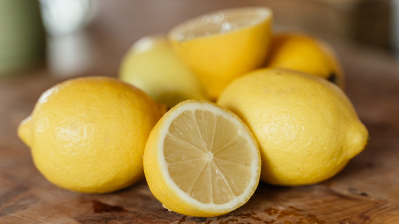 Uncut lemons on counter