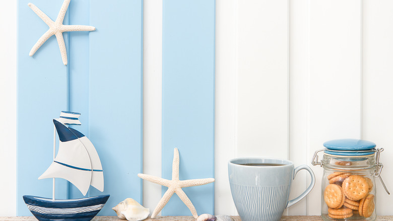 nautical room decor on shelf