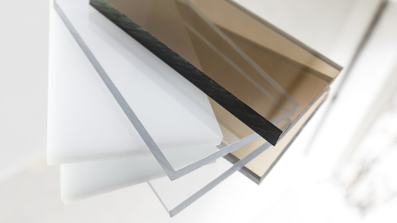 solid sheets of polycarbonate