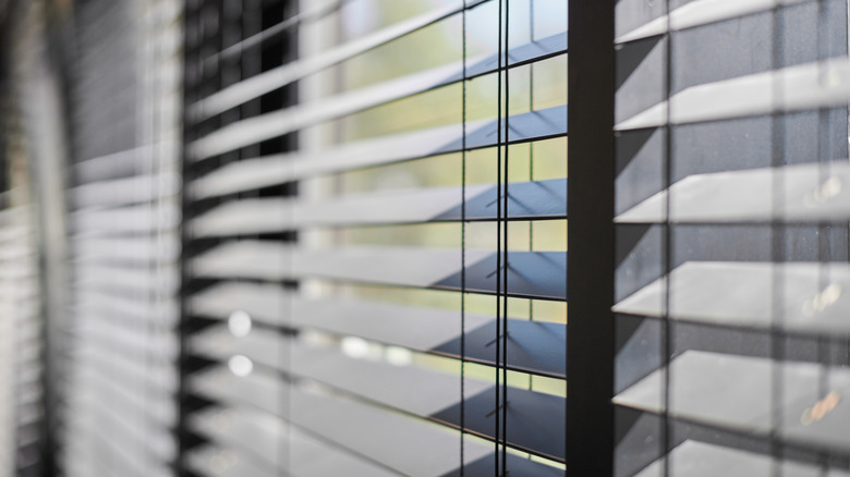 Venetian blinds on window 