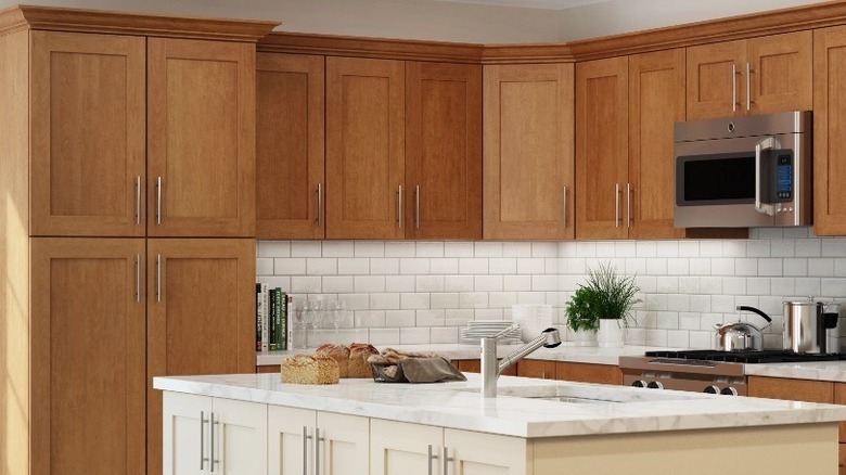 Newport cinnamon kitchen cabinets