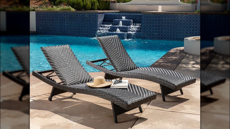 Patio chaise lounges