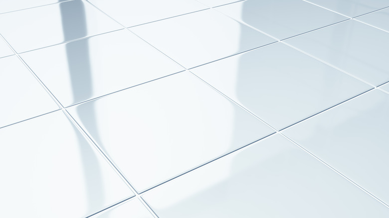 square tiled surface