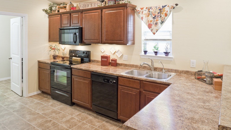 laminate countertop in a kitchen