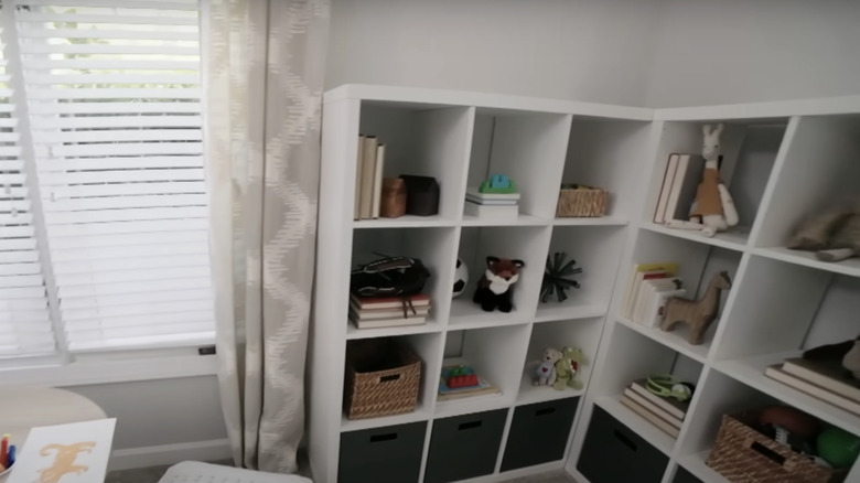 kids room cubby shelves