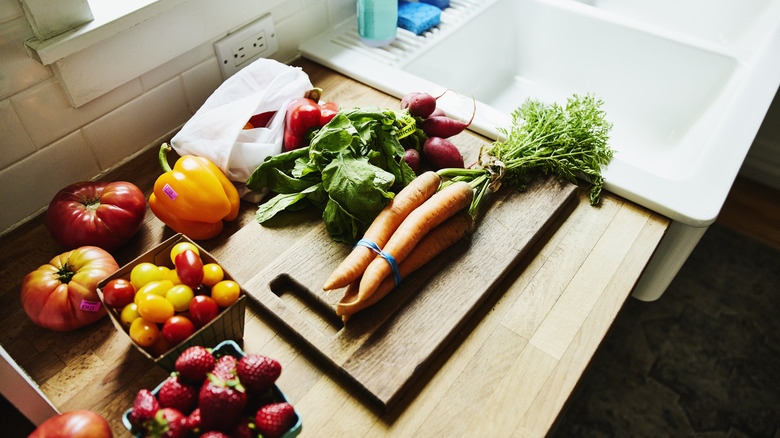 produce on kitchen counter