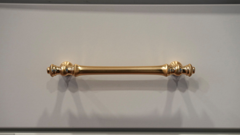 reeded gold cabinet handle