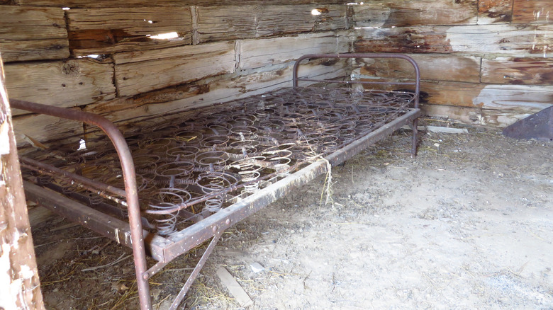 metallic bed with springs
