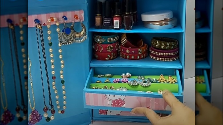 shoebox jewelry organizer